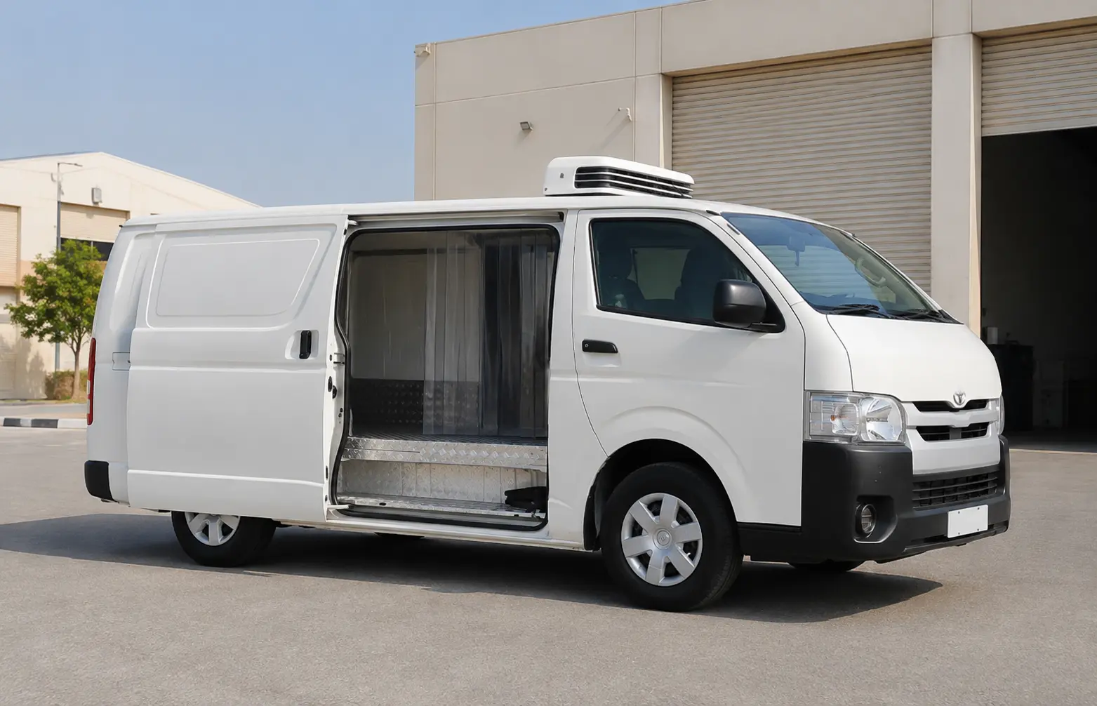 Side-loading access on a refrigerated chiller van